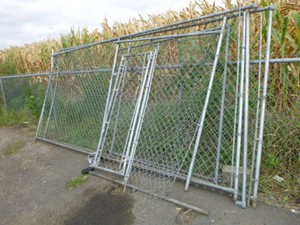 Chain Link Dog Kennel