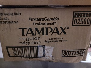 Open case Tampax regular absorbency tampons up to 500-vending units (may be missing a few)