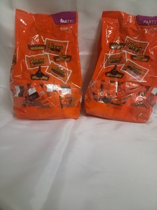 2-28.05oz Reeses Snack size Party Pack