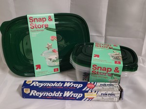 Assorted size Snap & Store plus Reynolds Wrap aluminum foil