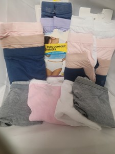 Bundle of Womens new Hanes size M6 hi-cut brief underwear opendamaged packages