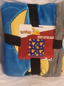Pokmon 50x60in Cloud Microfiber Throw with faux fur reverse side