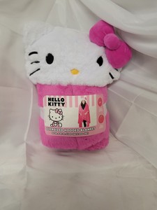 Hello Kitty Oversized hooded blanket 43x81in