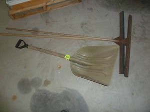 Squeegee x 2 & Scoop Shovel