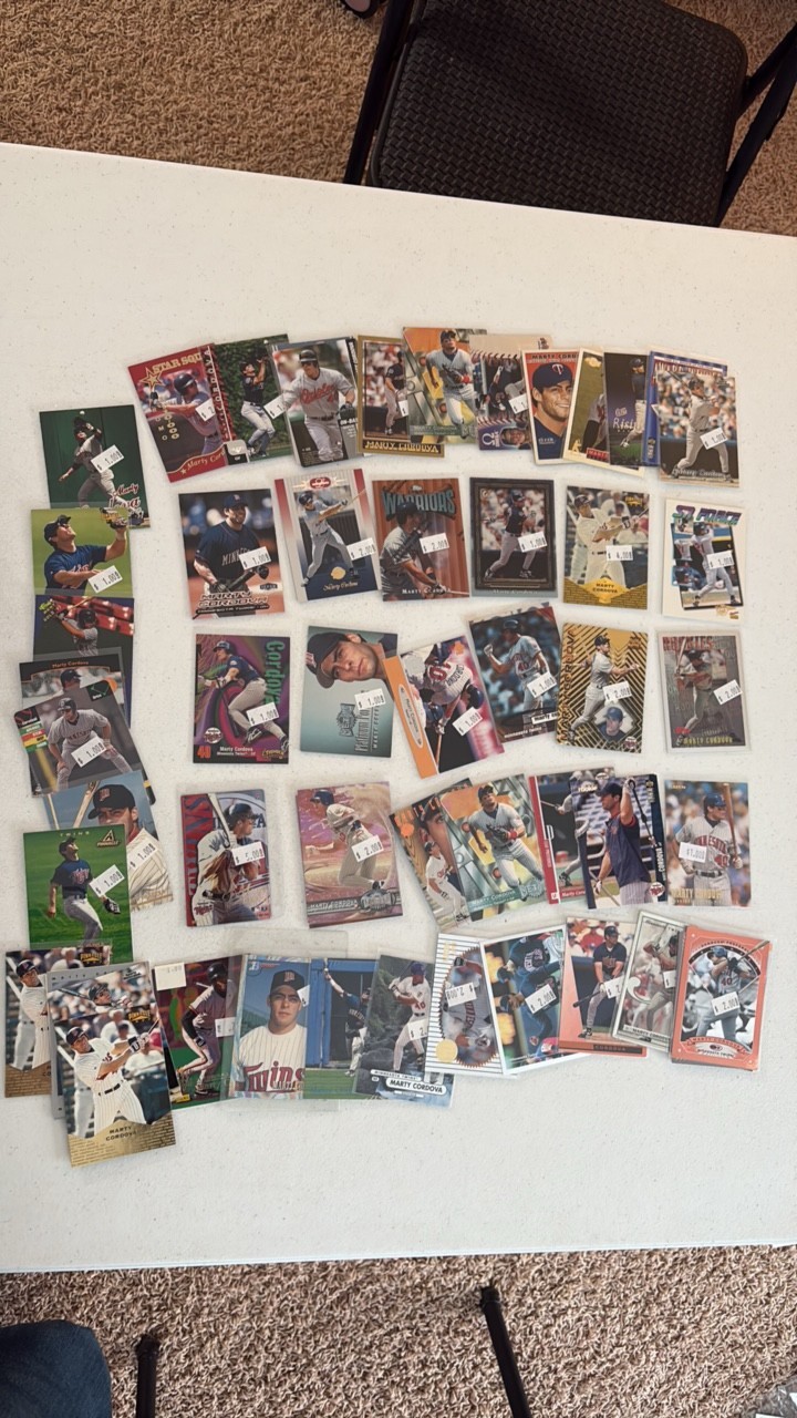 Marty Cordova Minnesota Twins Card Lot