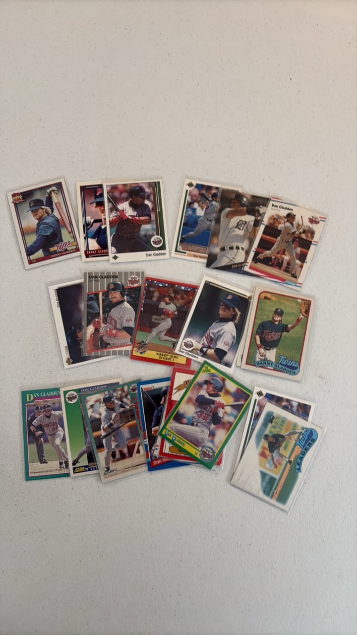 Dan Gladden Minnesota Twins Card Lot