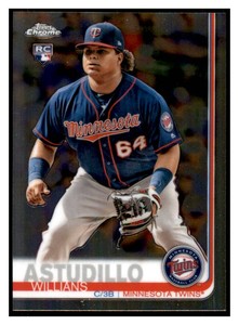 2019 Topps Chrome - Willians Astudillo #37 (RC)