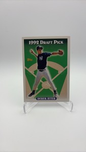 1993 Topps Derek Jeter Rookie Card