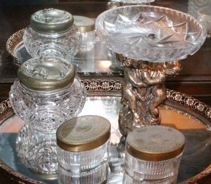 Crystal & Glass Vanity Accessories