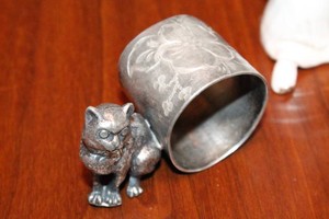 Kinickerbocker Silver Plate Cat Napkin Ring