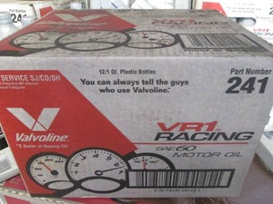 12 Quarts Valvoline SAE60 racing oil