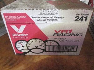 12 Quarts Valvoline SAE60 racing oil
