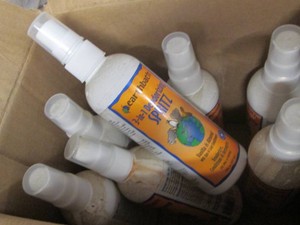 8 Bottles deodorizing spritz for dogs