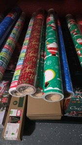 Lot of 5 Gift Wrap Rolls - 170 sq ft each roll