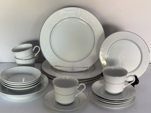 Salem Collection Translucent Lace Winter White Porcelain Dinnerware Set 19 pc.