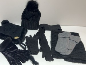 Womens Winter Accessories Lot Hats Gloves Scarves Mittens Black Gray