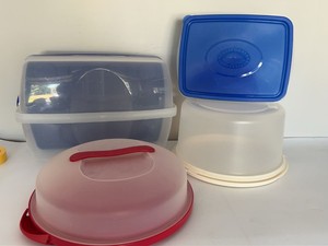 Lot of Assorted Plastic Cake Carriers Cupcake Carrier Storage Lid