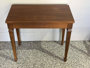 Traditional Wood Lift Top End Table with Storage Compartment