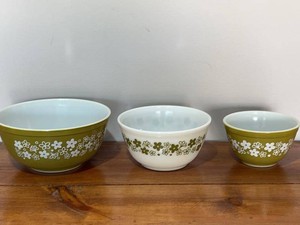 Vtg 70s Pyrex Spring Blossom Crazy Daisy Avocado Green Nesting Mixing Bowl Set 401 402 403