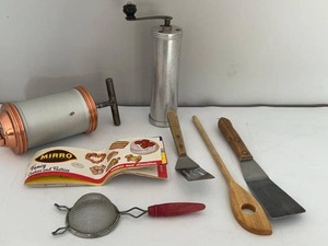 Vintage Kitchen Utensil Lot Mirro Cookie Press Grinder Spatulas Booklet