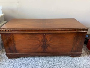 Vintage MCM Ed. Roos Cedar Chest Waterfall Hope Chest w Key & Liner