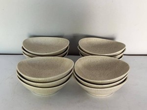 Red Wing Speckled Stoneware Cereal Soup Bowls Cream Beige Matching Set
