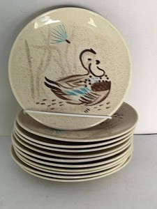 12 Red Wing Bob White Quail Hand Painted Pottery Salad Plates USA