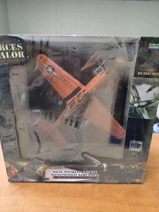 Forces of Valor Die-Cast U.S. P-39Q Airacobra Aircraft Collectible