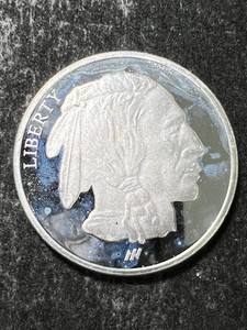 1 TROY OZ .999 FINE SILVER BUFFALO INDIAN ROUND