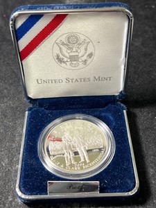 2004 US LEWIS AND CLARK BICENTENNIAL COMMEM SILVER DOLLAR IN BOX