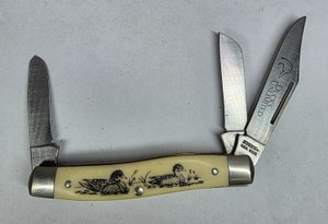 Schrade USA Ducks Unlimited Three-Blade Folding Pocket Knife