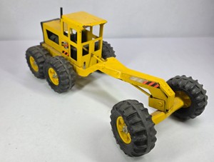 Vintage Tonka TRAXX Motor Grader Construction Toy
