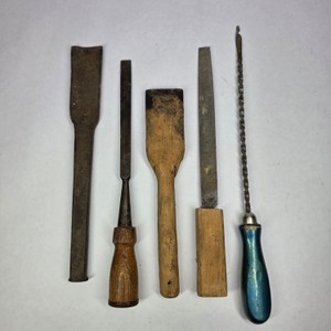 Assorted Vintage Woodworking Chisels, & Files.