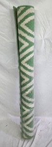 New Huntington Home 4 x 6 Green Geometric Area Rug