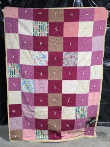 Vintage Handmade Patchwork Quilt with Floral Fabric Squares