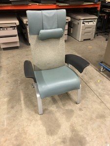87040 - Generic Reclining Chair