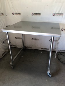 87011 - Phelan Height Adjustable Back Table