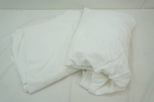 queen sheet set includes fitted and flat sheet
