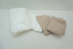 youth bed sheet and 3 pillow cases