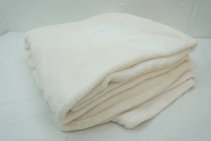 off white plush blanket 90 x 90