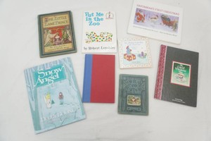 Childrens books with Santa Bears First Christmas, A cup of Christmas Tea, Put me in the Zoo and others