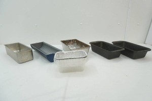 variety of loaf pans