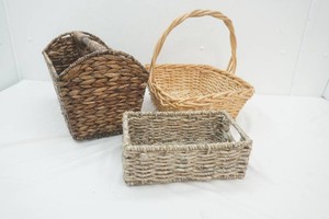 wicker magazine rack, woven baskets