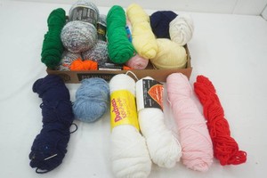 variety of yarn scanes