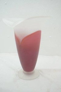 Lilly shaped pink and frosted vase 14 tall