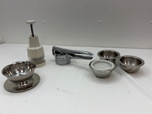 ricer, chopper, stainless bowls