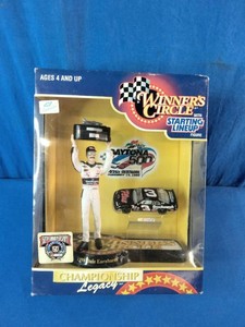 1998 Winners Circle with Starting Lineup Dale Earnhardt action figure
