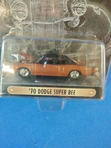 Racing Champions Mint 164 Scale 1970 Dodge Super Bee