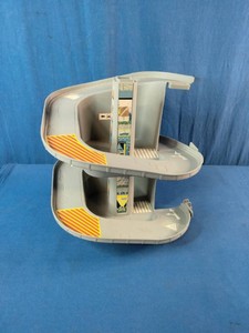 vintage 1998 Hot Wheels Tri-Level Parking Garage playset by Mattel