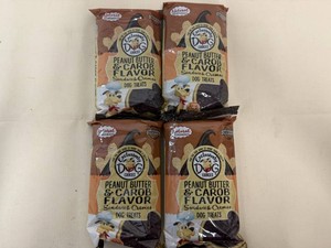 4x Dog Treats Peanut Butter & Carob Sandwich Cremes